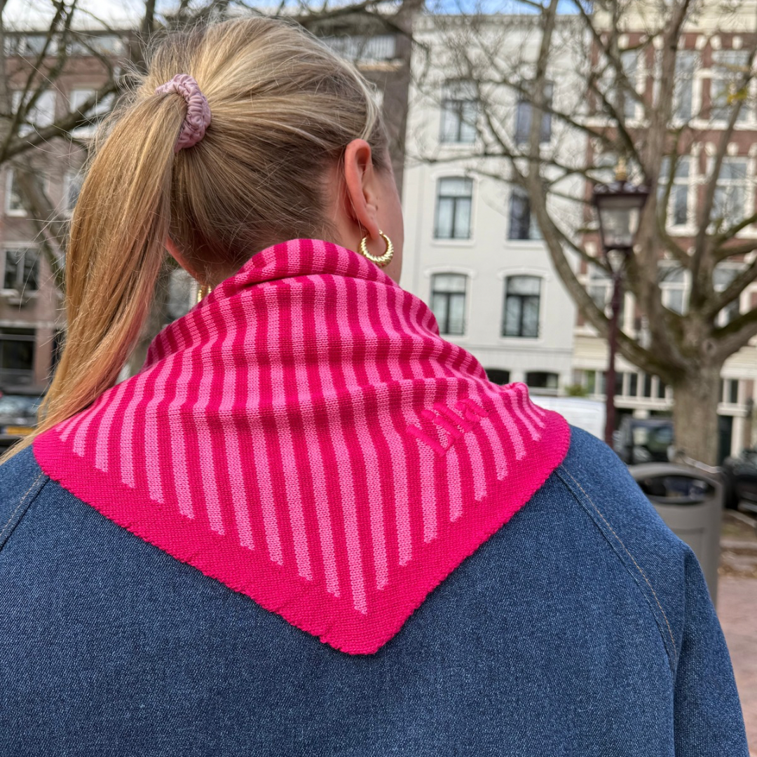 Triangle Scarf - Pink stripe - Small