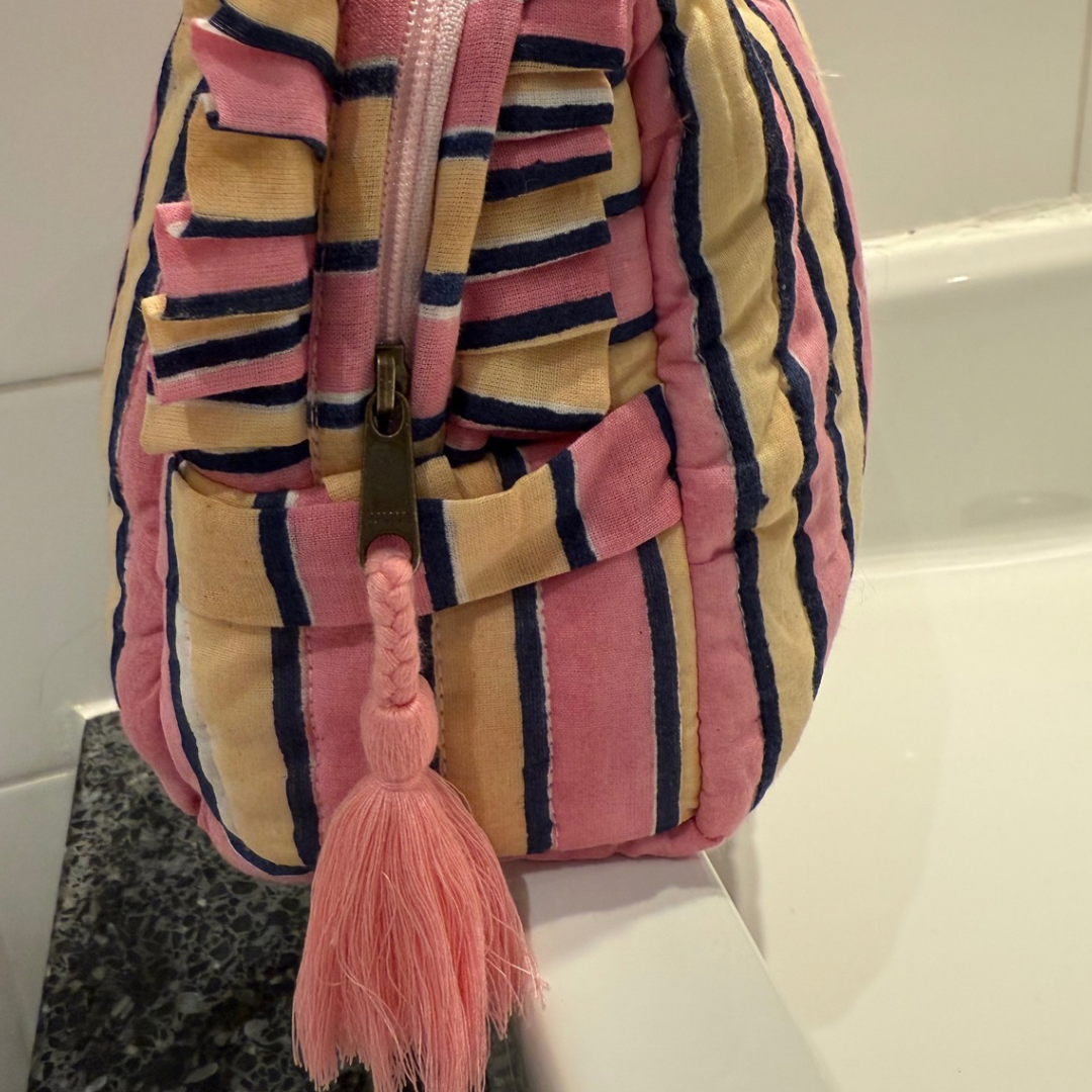 Toiletry bag - Stripes - Pink - Butter yellow - Set